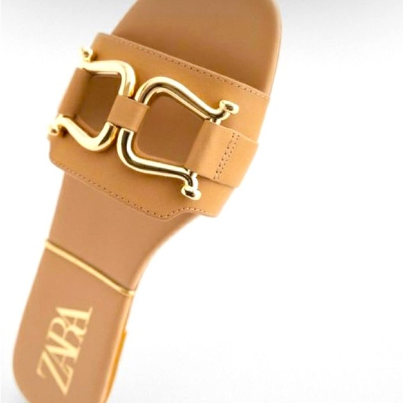 ZARA Tan Leather Flat Sandals with Saddle Buckle Size 11 - Picture 3 of 9